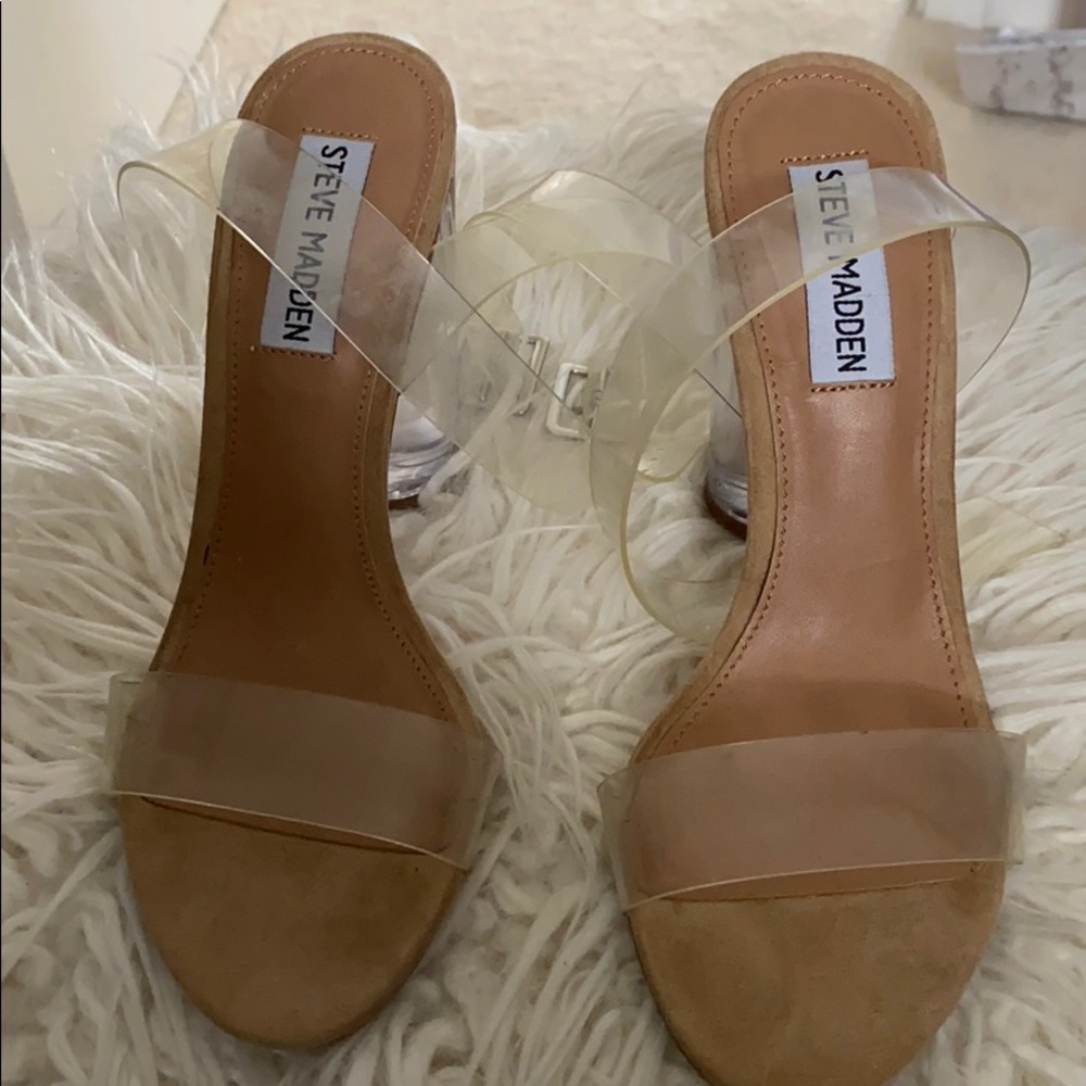 Clear/lucite Steven madden